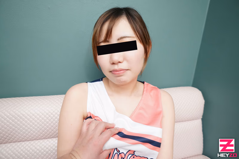 Hashimoto Eriko - Fair-Skinned Gal Amateur Girl in Cheerleader Cosplay! sample image 13