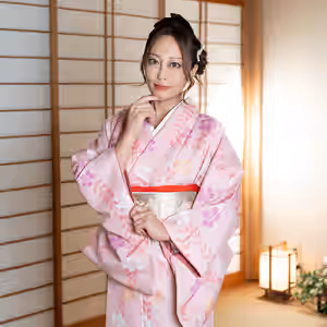 Seducing a Bewitching Kimono Beauty!