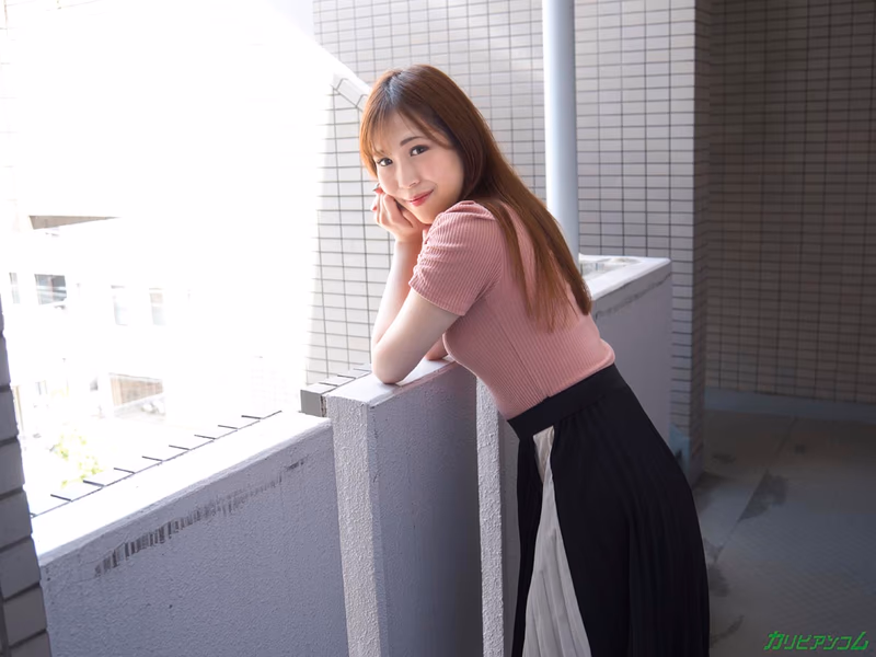 Fujii Minami - Remote Control Vibrator Park Date - Can't Hold Back Anymore sample image 2
