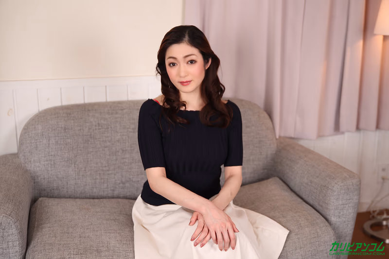 Ryu Enami - Beautiful With Makeup vs. Natural Without Makeup Sex - Let's Compare Tonight 10 sample image 1