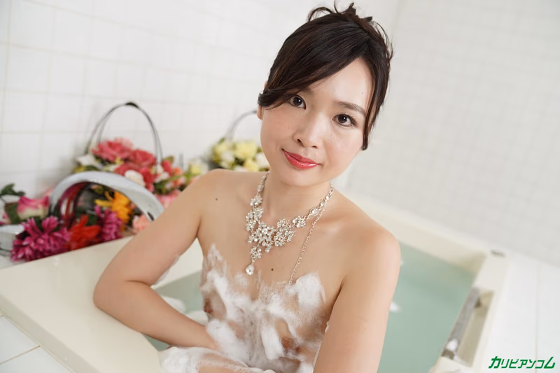 Suzuki Rina - Premium Bubble Girl Stories Vol.131 sample image 3