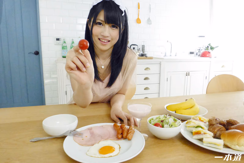Miyu Shiina - Sexy Actress Special Edition: Shiina Miyu & Saionji Reo sample image 15