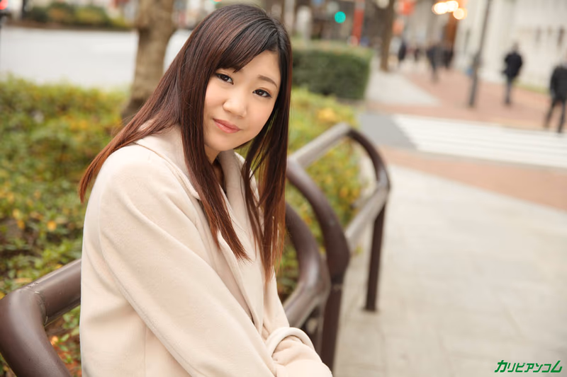 Chihiro - My Girlfriend I Haven't Seen in Forever Came at Me Hungry! sample image 1