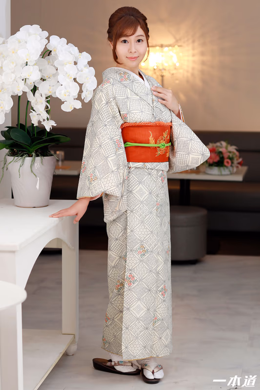Ogawa Momoka - L'actrice suprême qui peut le faire trois fois sans effort - Ogawa Momoka sample image 1