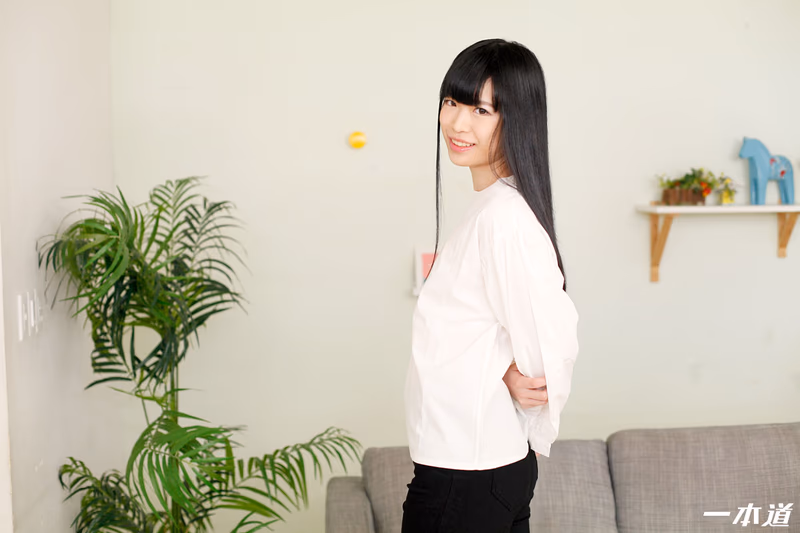 Morishita Karin - Omekore Pussy Collection - Exquisite Pussy That Gently Wraps Around Your Cock sample image 1