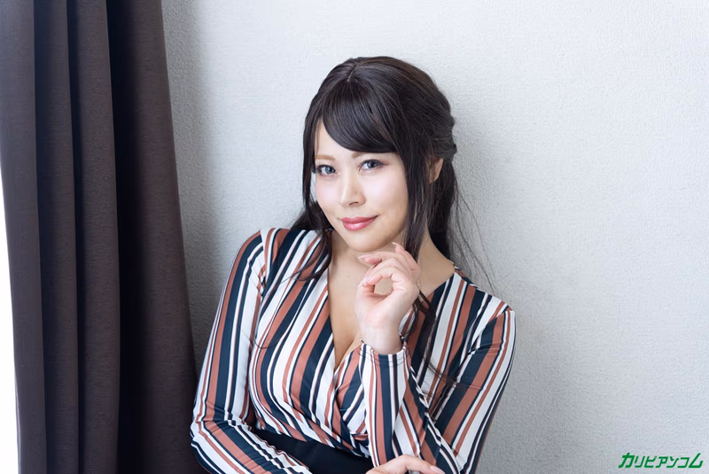 Kanami Uno - Debut Vol.93 - Upper Class OL with Irresistible Sex Appeal That Makes Men Addicted sample image 2