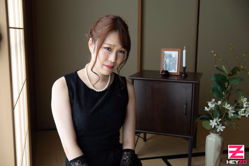 Fujii Minami - Widow's Carnal Desires Vol.7 sample image 1