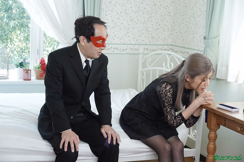 Hiiragi Reina - The Loneliness of Losing Someone Dear Tempts the Widow and Brother-in-Law Into Taboo sample image 5
