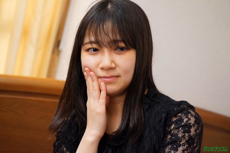 Inoue Satomi - Beautiful With Makeup vs. Fragrant Without Makeup - Tonight's Sex Comparison 8 sample image 5