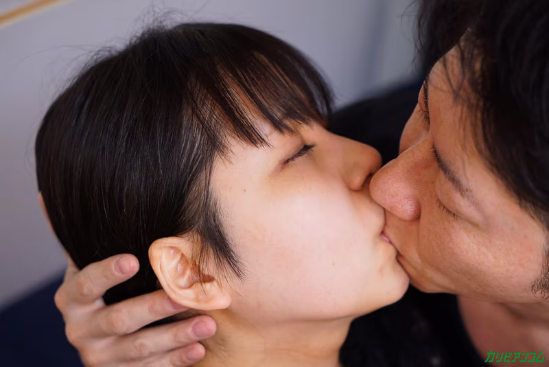 Inoue Satomi - Beautiful With Makeup vs. Fragrant Without Makeup - Tonight's Sex Comparison 8 sample image 8