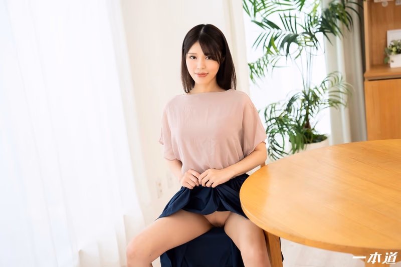 Sakurada Momoha - Temptation Of Camel Toe - Tall G-Cup Beautiful Mature Woman sample image 1