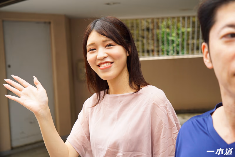 Sakurada Momoha - Temptation Of Camel Toe - Tall G-Cup Beautiful Mature Woman sample image 3