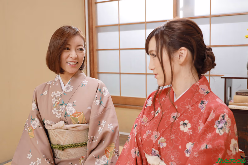 HITOMI - Two Yamato Nadeshiko Girls Study How To Satisfy Men sample image 5