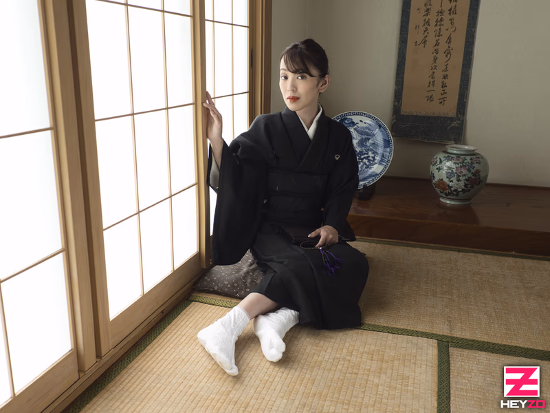 Reina Hata - Widow's Carnal Desires Vol.6 sample image 3