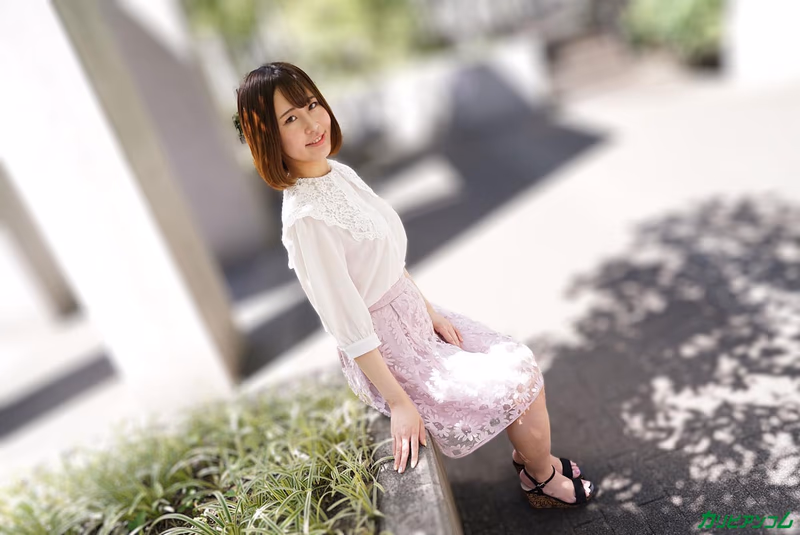 Nakata Minami - College Girl From Hookup Site Has Freshly Shaved Pussy sample image 1