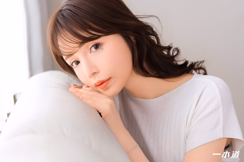 Hironaka Reona - Pound Away Until Satisfied sample image 1