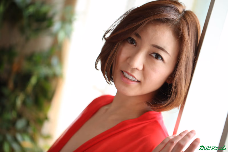 HITOMI - The Girl in the World Who Gets Hottest From Bukkake Cum sample image 2