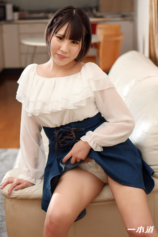 Riri Shiroki - Intense Kissing and Raw Sex - Riri Shirakizuki sample image 2