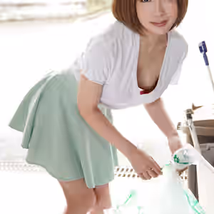 Braless Housewife Next Door Loves to Play - Morning Trash Run with Yoda Chika