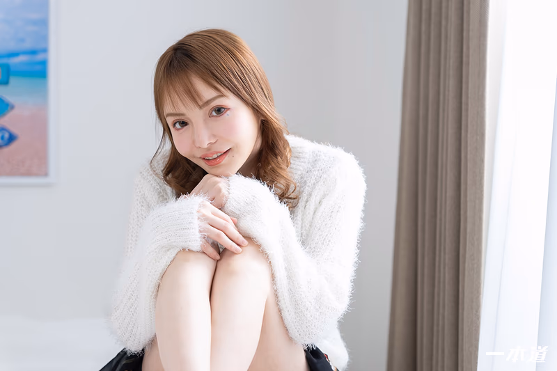 Hironaka Reona - The Ultimate Woman to Boost a Man's Confidence sample image 4