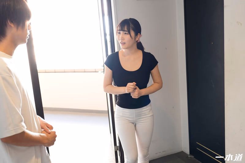 Momo Mogami - Killer Tight Pants Ass and See-Through Panties Girl sample image 3