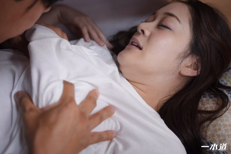 Saiki Eri - Under the Covers with Saki Eri sample image 7