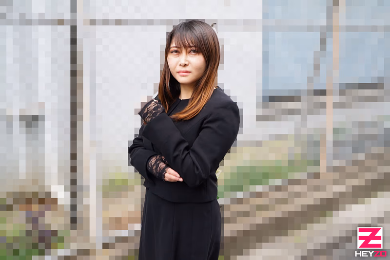 Hosoda Sanae - Widow in Mourning Clothes Comes for AV Shooting sample image 1