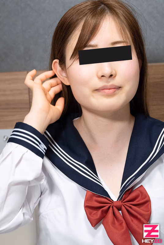 Sasayama Rika - Picking Up a Hairless Amateur Girl in Uniform Cosplay! Vol.3 sample image 2