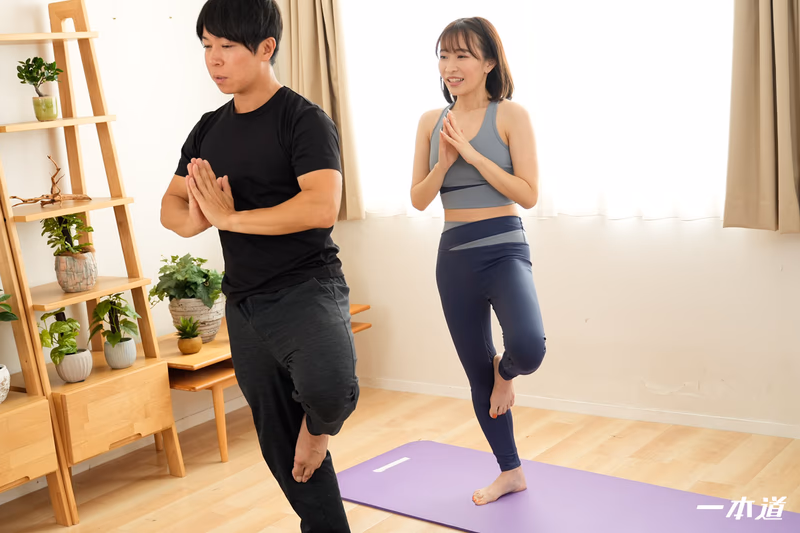 Morita Miyu - Miyu Morita Close-Up Yoga Sex sample image 5