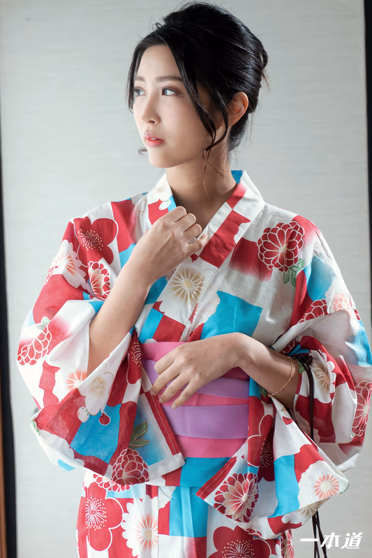 Momota Emiri - M-Bitch Domina Hyakuta Emiri sample image 4