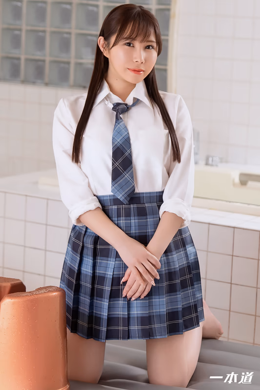 Sakurai Hina - School Paradise - Hinano's Creampie Soapland Club sample image 1