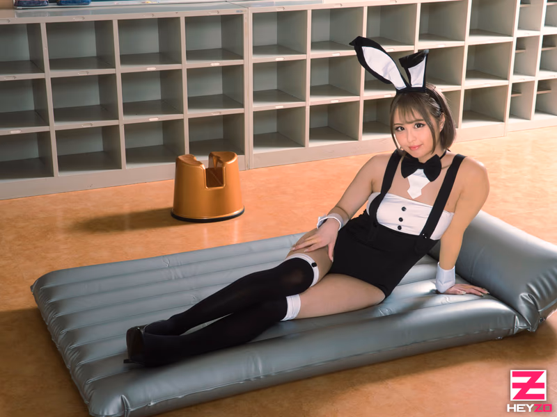 Kashino Rina - Expert Blowjob Bunny Girl ~Beautiful Woman Collection Vol.25~ sample image 4