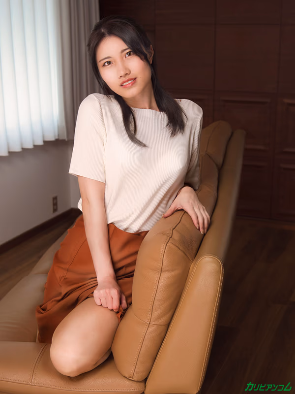 Akasaka Momoko - Tough Pussy 3 Consecutive Creampies 7 sample image 1
