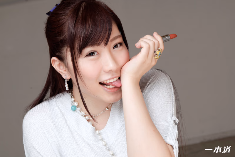 Ayane Sakurai - Passionate Kissing and Carnal Union: Sakurai Ayane sample image 2