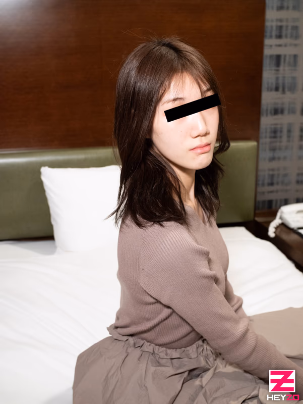 Noda Kei - Hotel hookup with slim amateur girl - instant action sample image 1