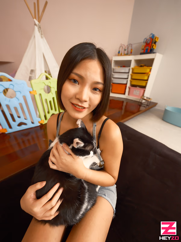 Xiaoba - Asian Fuck!! Vol.4 - Obedient Pet Sitter sample image 1