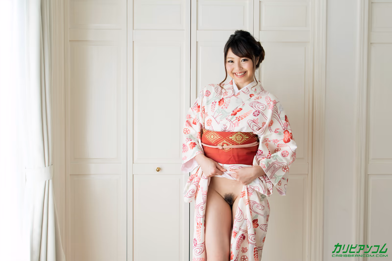 Shinoda Ayumi - Kimono Anthology 3 sample image 4