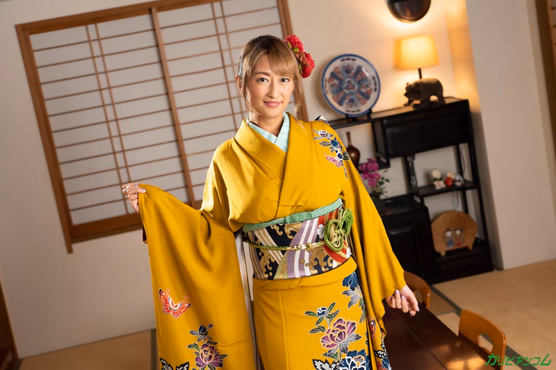 Reina - Dynamite Reina sample image 1