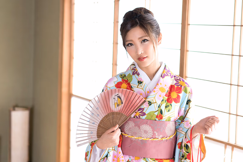 Momota Emiri - Dick-Loving Instant Deep Throat Blowjob - Hot Girl in Kimono sample image 1